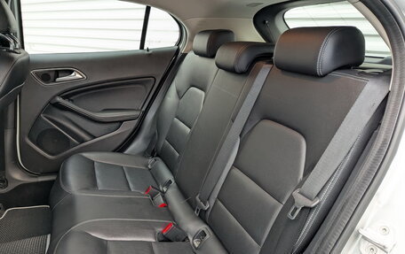 Mercedes-Benz GLA, 2015 год, 1 960 000 рублей, 12 фотография