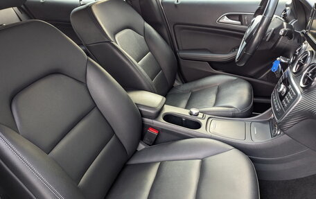 Mercedes-Benz GLA, 2015 год, 1 960 000 рублей, 23 фотография