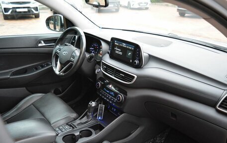 Hyundai Tucson III, 2019 год, 2 250 000 рублей, 20 фотография