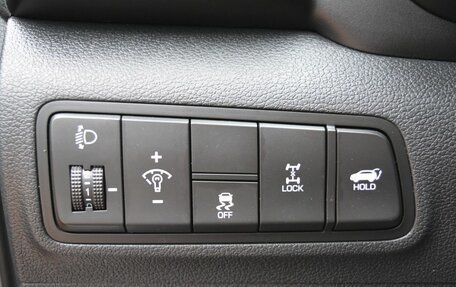 Hyundai Tucson III, 2019 год, 2 250 000 рублей, 26 фотография