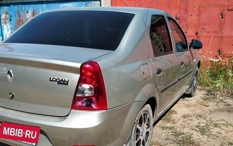 Renault Logan I, 2011 год, 960 000 рублей, 3 фотография