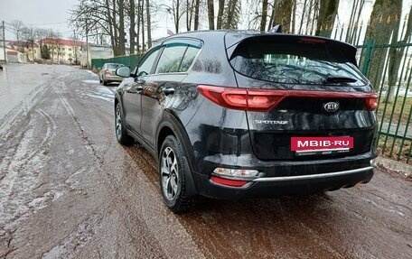 KIA Sportage IV рестайлинг, 2021 год, 2 150 000 рублей, 5 фотография