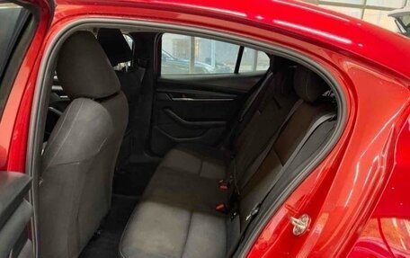 Mazda 3, 2021 год, 1 580 000 рублей, 10 фотография