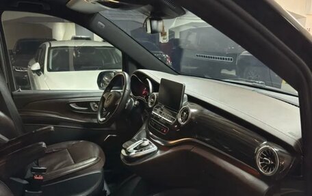 Mercedes-Benz V-Класс, 2015 год, 4 100 000 рублей, 5 фотография