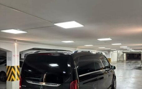 Mercedes-Benz V-Класс, 2015 год, 4 100 000 рублей, 3 фотография