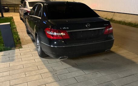 Mercedes-Benz E-Класс, 2011 год, 1 700 000 рублей, 7 фотография