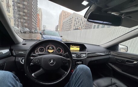 Mercedes-Benz E-Класс, 2011 год, 1 700 000 рублей, 6 фотография