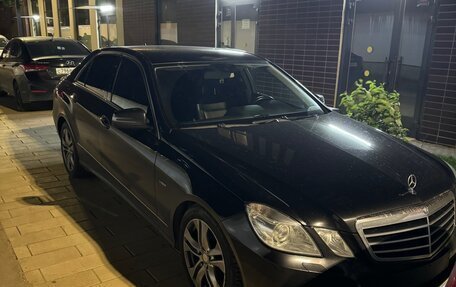 Mercedes-Benz E-Класс, 2011 год, 1 700 000 рублей, 8 фотография