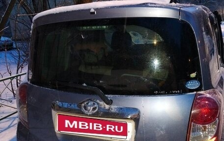 Toyota Ractis I, 2009 год, 700 000 рублей, 5 фотография