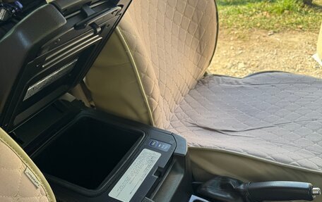 Toyota Land Cruiser Prado 150 рестайлинг 2, 2010 год, 3 350 000 рублей, 12 фотография