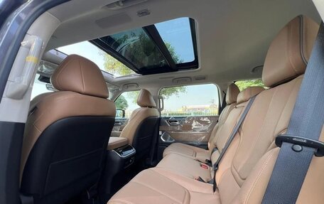 Infiniti QX80, 2025 год, 18 990 000 рублей, 12 фотография