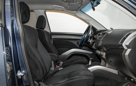 Mitsubishi Outlander III рестайлинг 3, 2008 год, 1 075 000 рублей, 5 фотография