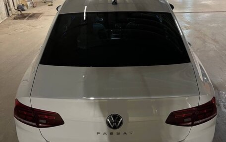 Volkswagen Passat B8 рестайлинг, 2021 год, 3 500 000 рублей, 13 фотография