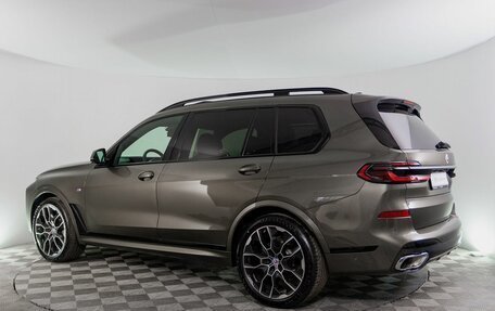 BMW X7, 2022 год, 12 250 000 рублей, 3 фотография