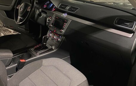 Volkswagen Passat B7, 2014 год, 1 050 000 рублей, 10 фотография