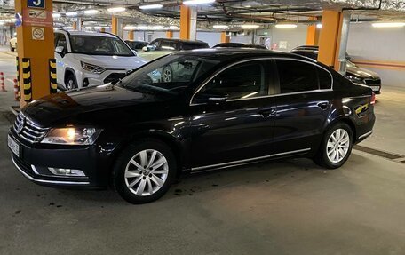 Volkswagen Passat B7, 2014 год, 1 050 000 рублей, 4 фотография