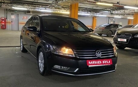 Volkswagen Passat B7, 2014 год, 1 050 000 рублей, 3 фотография