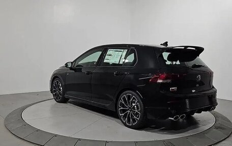 Volkswagen Golf R, 2025 год, 7 049 000 рублей, 3 фотография