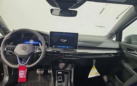 Volkswagen Golf R, 2025 год, 7 049 000 рублей, 9 фотография