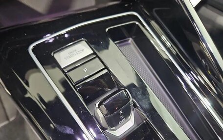 Volkswagen Golf R, 2025 год, 7 049 000 рублей, 18 фотография