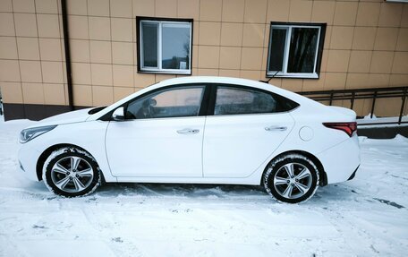 Hyundai Solaris II рестайлинг, 2018 год, 1 559 000 рублей, 4 фотография