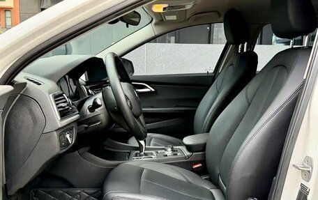 BMW 1 серия, 2022 год, 1 792 000 рублей, 10 фотография