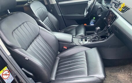 Skoda Superb III рестайлинг, 2018 год, 1 950 000 рублей, 15 фотография