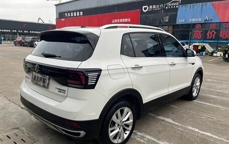 Volkswagen T-Cross I, 2021 год, 1 199 999 рублей, 4 фотография