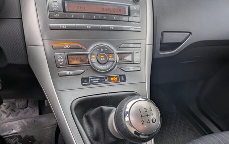 Toyota Auris II, 2008 год, 745 000 рублей, 24 фотография