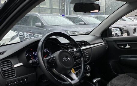KIA Rio IV, 2018 год, 1 589 000 рублей, 20 фотография