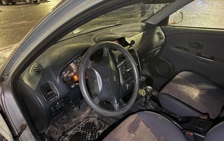 Mitsubishi Carisma I, 1999 год, 85 000 рублей, 8 фотография