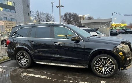 Mercedes-Benz GL-Класс, 2015 год, 3 000 000 рублей, 2 фотография