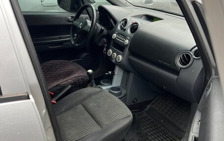 Mitsubishi Colt VI рестайлинг, 2007 год, 13 фотография