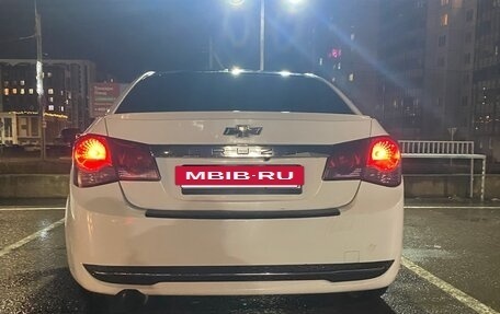 Chevrolet Cruze II, 2012 год, 630 000 рублей, 3 фотография