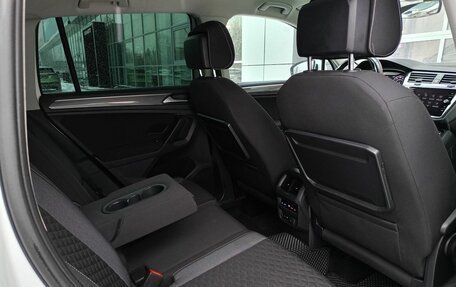 Volkswagen Tiguan II, 2018 год, 2 664 000 рублей, 7 фотография