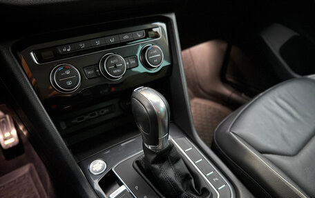 Volkswagen Tiguan II, 2019 год, 3 300 000 рублей, 17 фотография