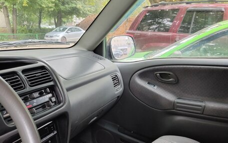 Chevrolet Tracker II, 2000 год, 240 000 рублей, 8 фотография