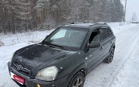 Hyundai Tucson III, 2006 год, 575 000 рублей, 2 фотография