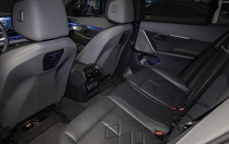 BMW 5 серия, 2023 год, 8 200 000 рублей, 23 фотография