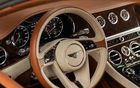 Bentley Continental GT III, 2020 год, 18 500 000 рублей, 13 фотография