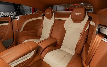 Bentley Continental GT III, 2020 год, 18 500 000 рублей, 26 фотография