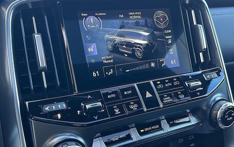 Lexus LX, 2025 год, 17 487 000 рублей, 15 фотография