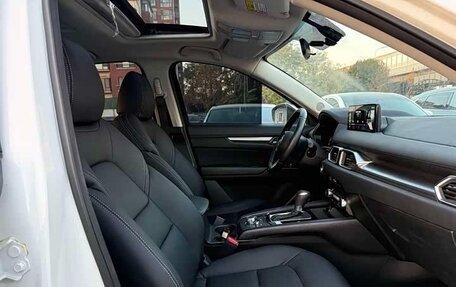 Mazda CX-5 II, 2022 год, 1 693 000 рублей, 7 фотография