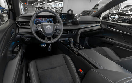 Toyota Camry, 2025 год, 4 700 000 рублей, 7 фотография