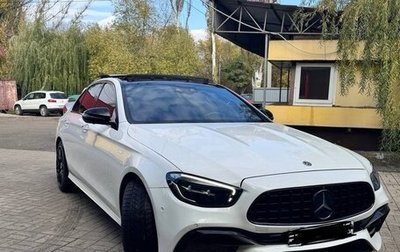 Mercedes-Benz E-Класс, 2021 год, 5 500 000 рублей, 1 фотография