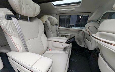 Lexus LM, 2025 год, 18 400 000 рублей, 10 фотография