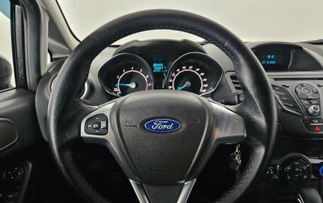 Ford Fiesta, 2015 год, 790 000 рублей, 15 фотография