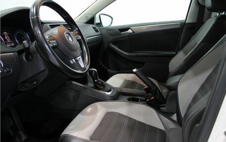 Volkswagen Jetta VI, 2012 год, 1 249 000 рублей, 12 фотография