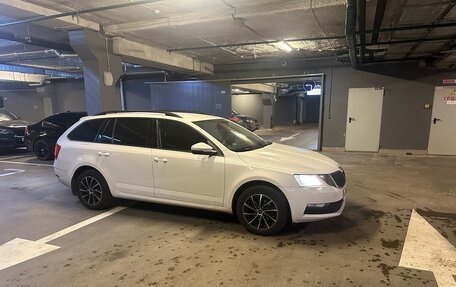 Skoda Octavia, 2018 год, 2 200 000 рублей, 14 фотография