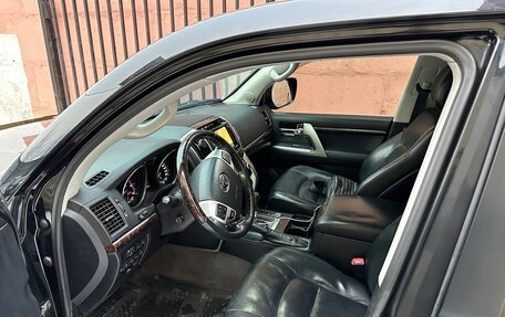 Toyota Land Cruiser 200, 2014 год, 3 700 000 рублей, 6 фотография